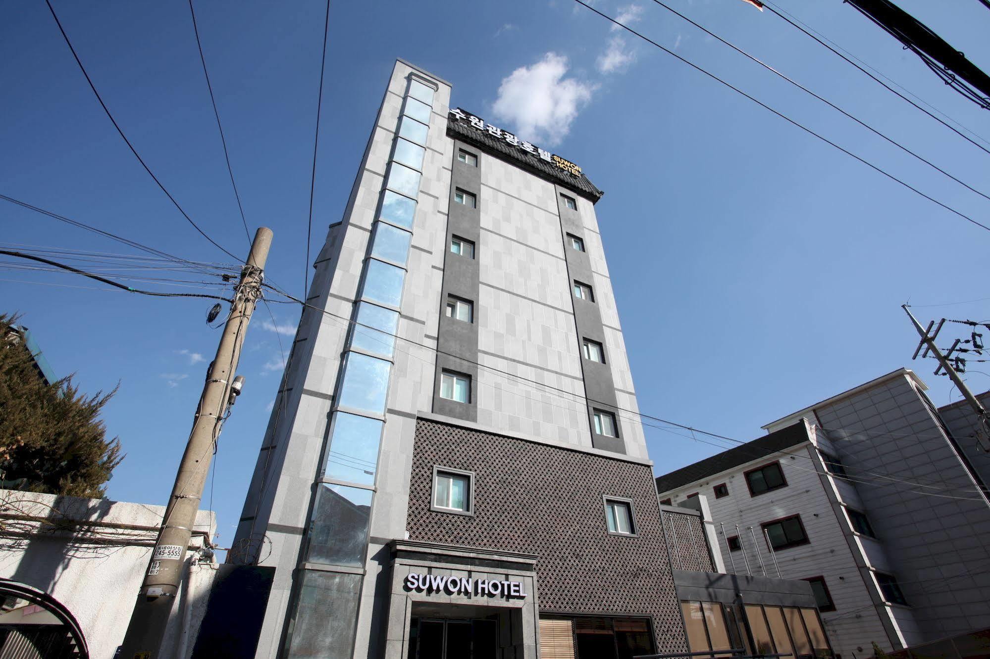 New Suwon Hotel Екстериор снимка