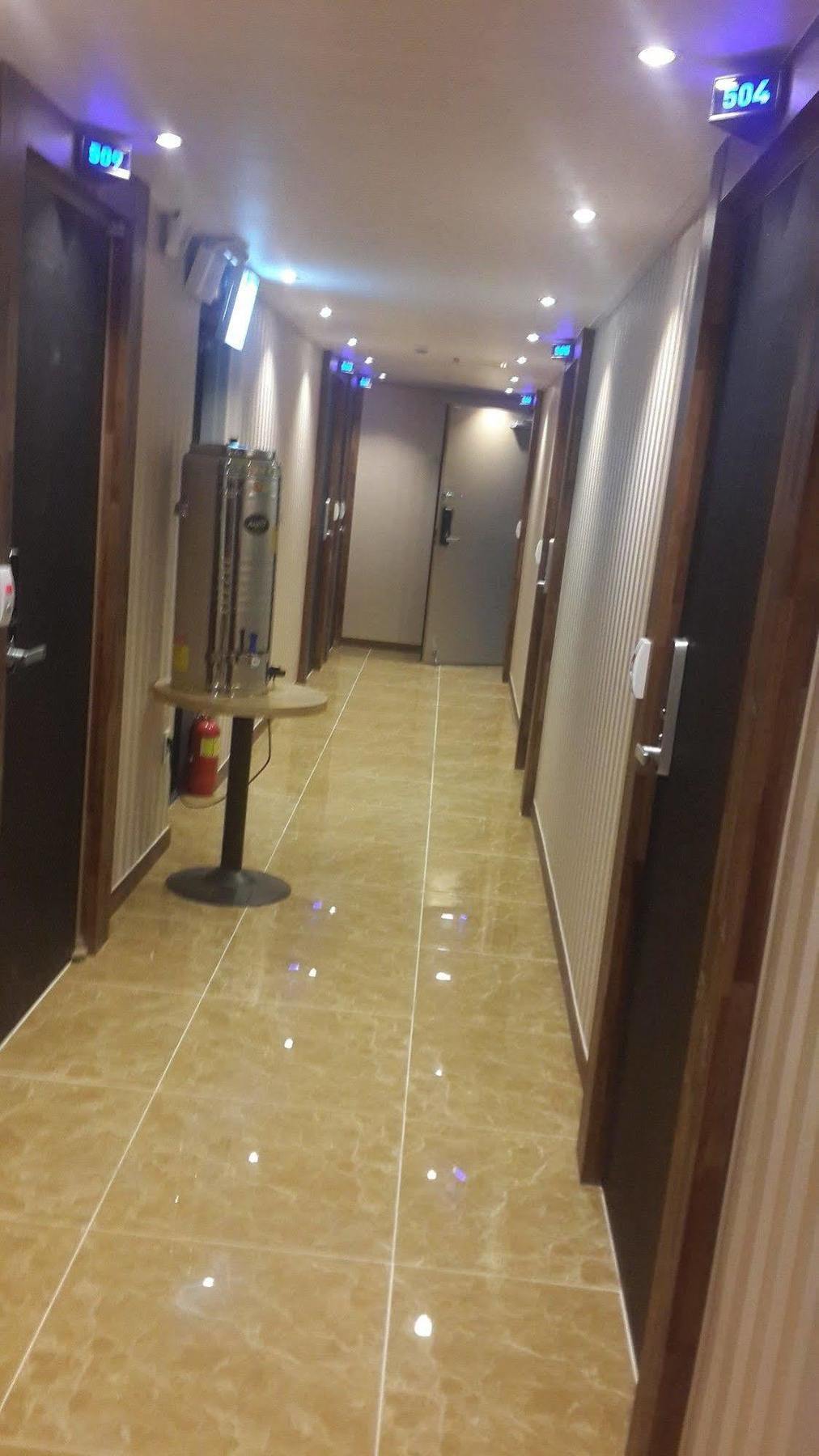 New Suwon Hotel Екстериор снимка